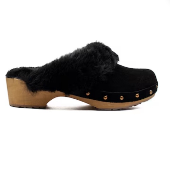 Shoes - Cozy Sheepskin Clogs with Heel